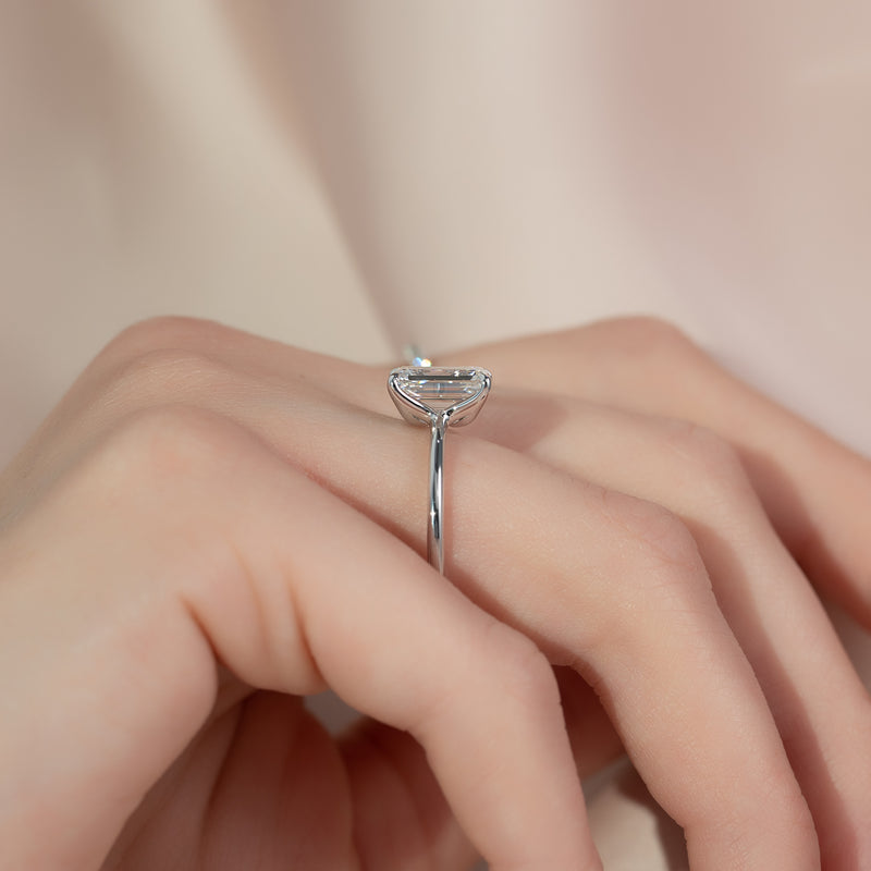 Aurex 1ct Emerald Cut Diamond Ring Classic Solitaire